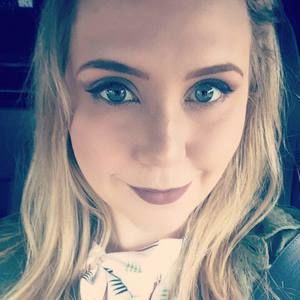 Meet your Posher, Deedra